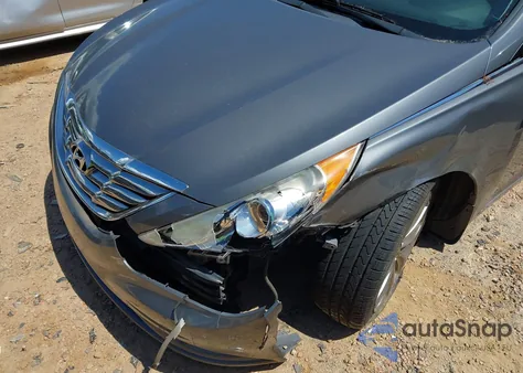 2013 Hyundai Sonata Se z USA, uszkodzony, nr VIN 5NPEC4AC0DH665082